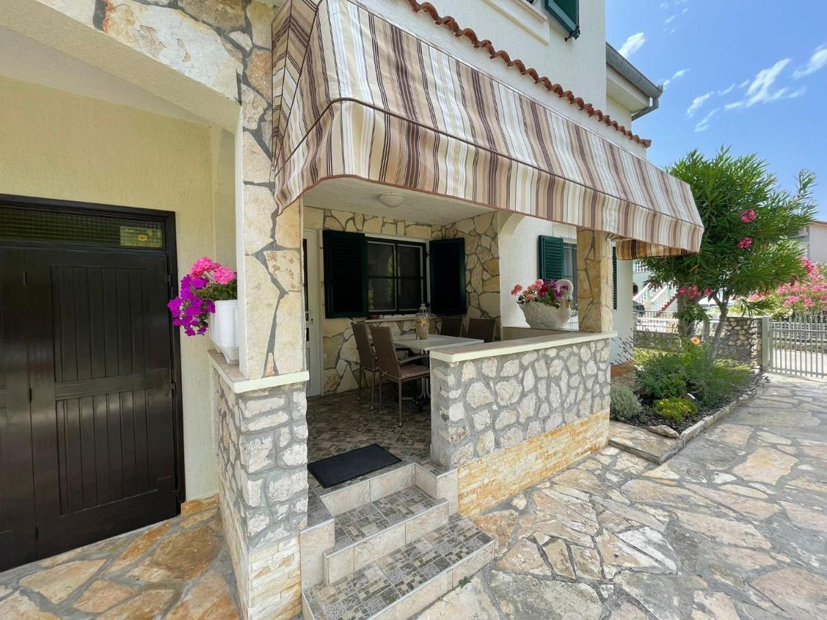 ורסי Apartman Veronika מראה חיצוני תמונה