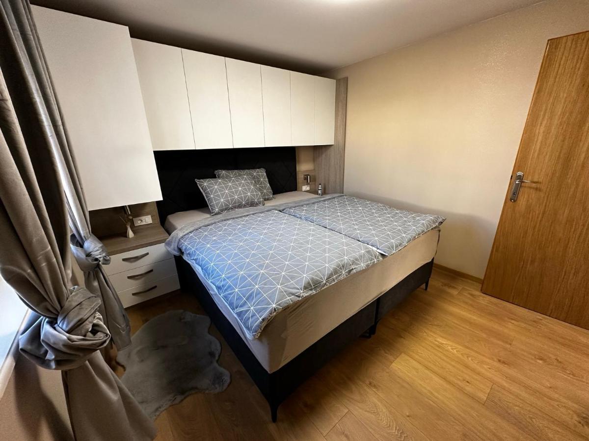 ורסי Apartman Veronika מראה חיצוני תמונה